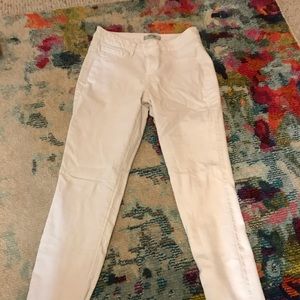 White size 6 jeggings